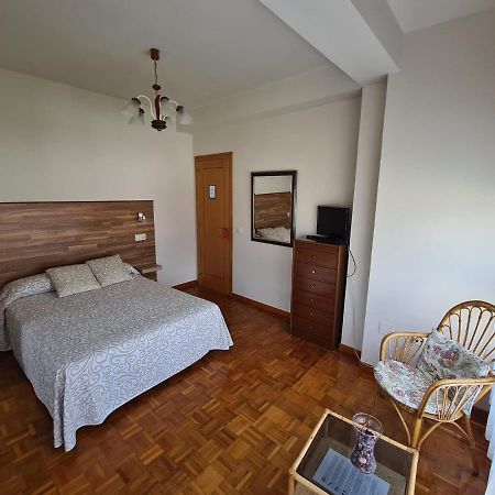 Hostal Playa Atlantica Hotel Louro ภายนอก รูปภาพ