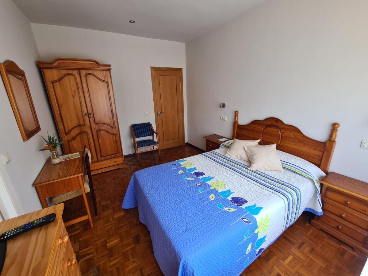 Hostal Playa Atlantica Hotel Louro ภายนอก รูปภาพ