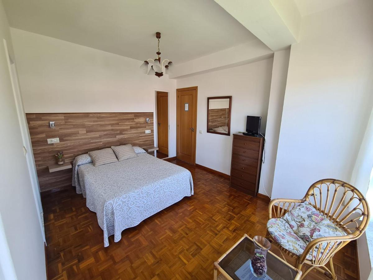 Hostal Playa Atlantica Hotel Louro ภายนอก รูปภาพ