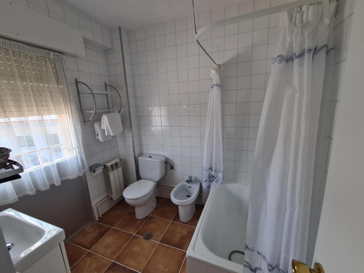 Hostal Playa Atlantica Hotel Louro ภายนอก รูปภาพ
