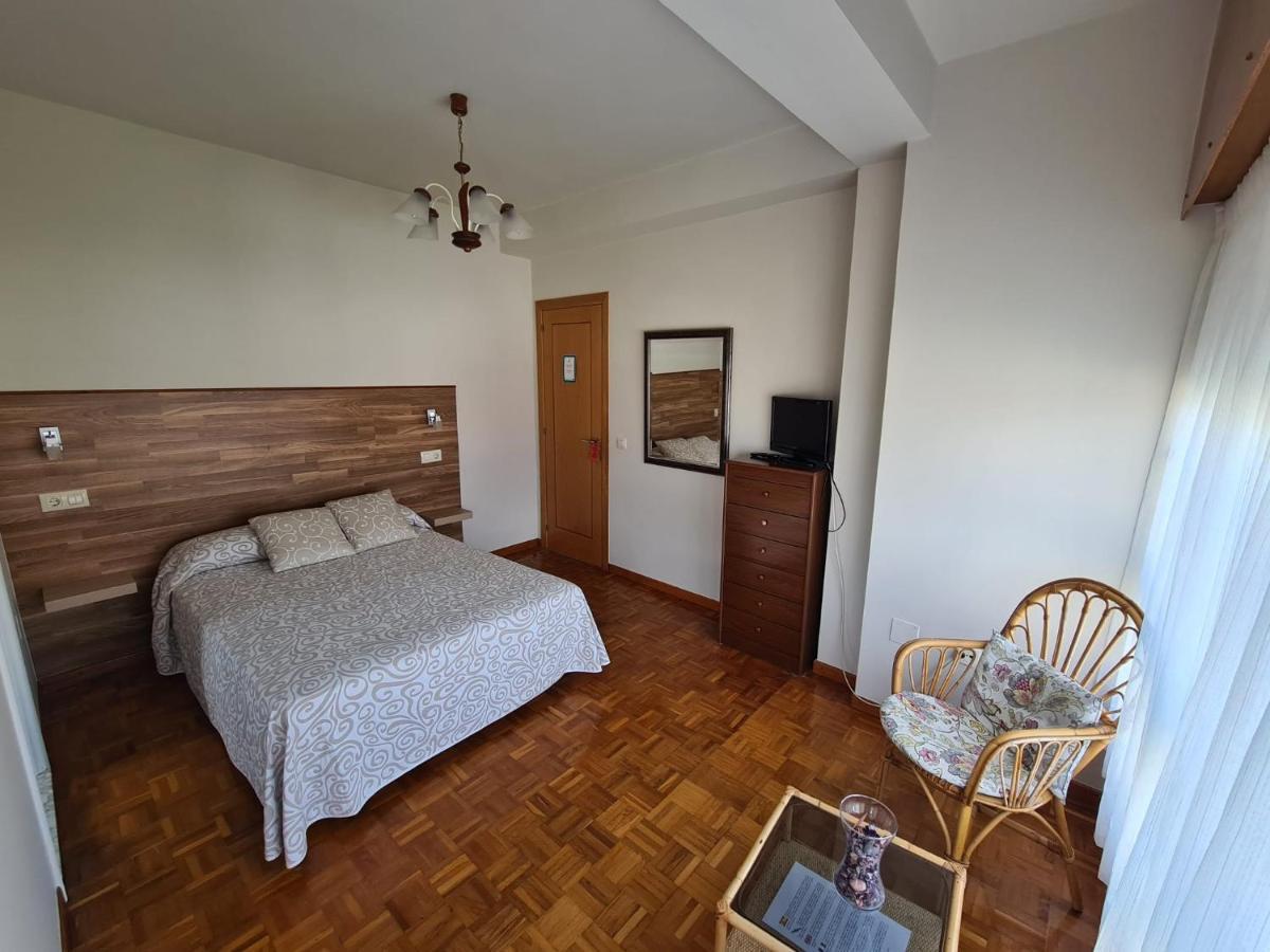 Hostal Playa Atlantica Hotel Louro ภายนอก รูปภาพ