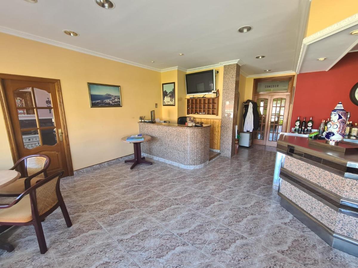 Hostal Playa Atlantica Hotel Louro ภายนอก รูปภาพ