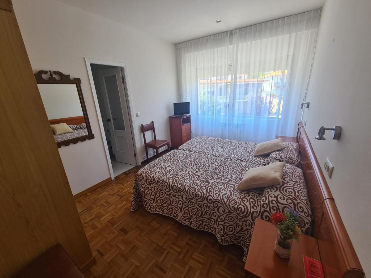 Hostal Playa Atlantica Hotel Louro ภายนอก รูปภาพ